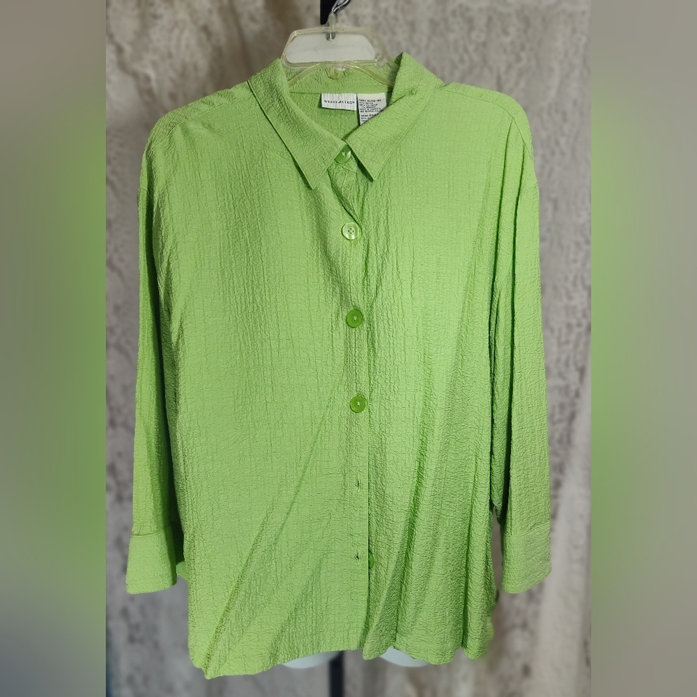 White Stag Lime Green Crinkle Top Button Front